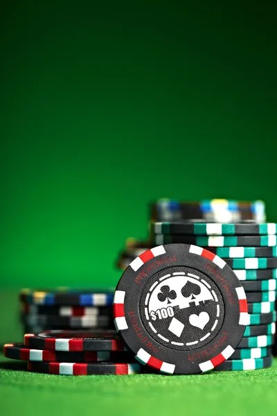 macauclub Android App download screen and installation steps on Android device
